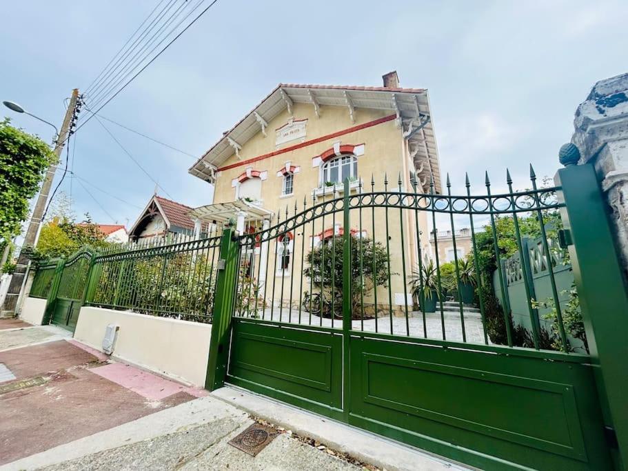 ארסשון Villa8Pers 3'Piedplage Pleincentre Piscine Parking מראה חיצוני תמונה